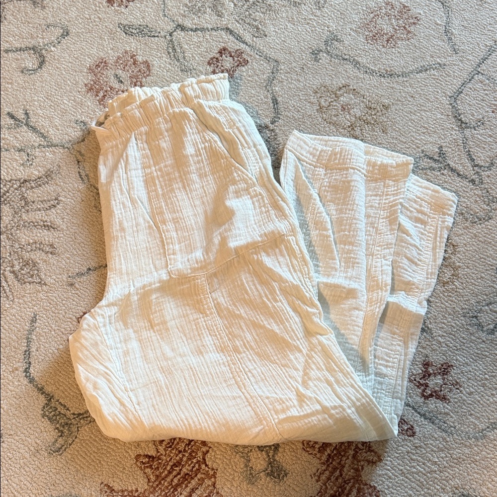 Gap linen pants